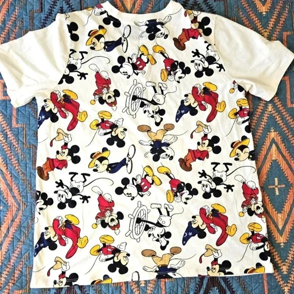 Disney/ Micky Mouse shirt‎ - Picture 3 of 5